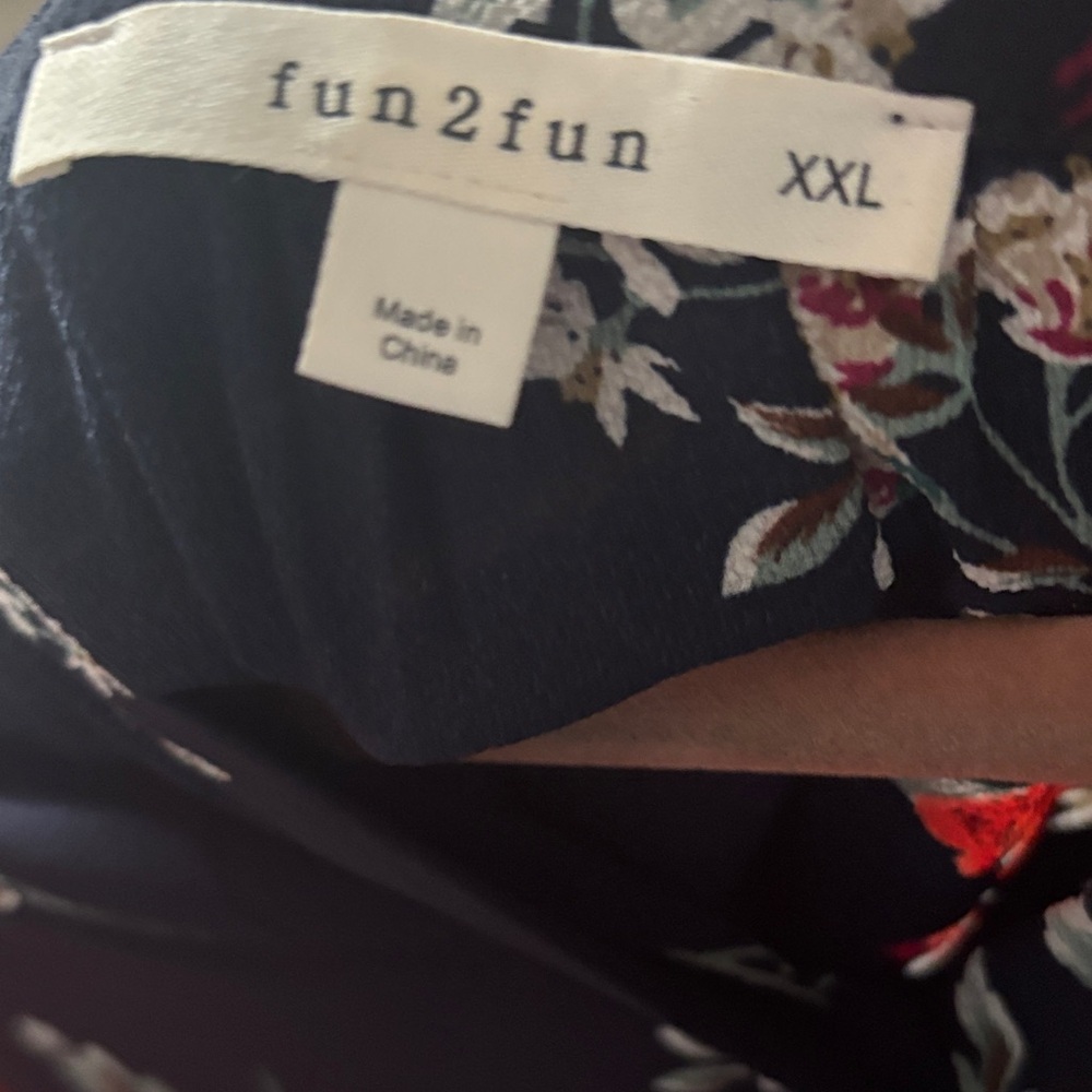 Fun 2 Fun Navy Floral Blouse - Picture 2 of 4